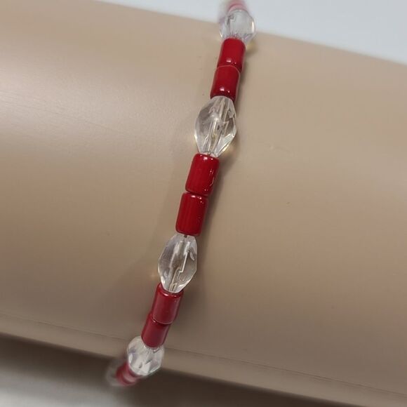 Swarovski Red Handmade Women's Bracelet - Picture 2 of 7
